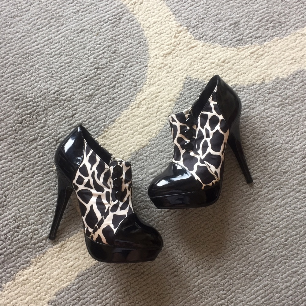 Fun giraffe print heeled booties